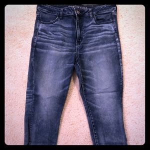 AE High Rise Jegging Crop